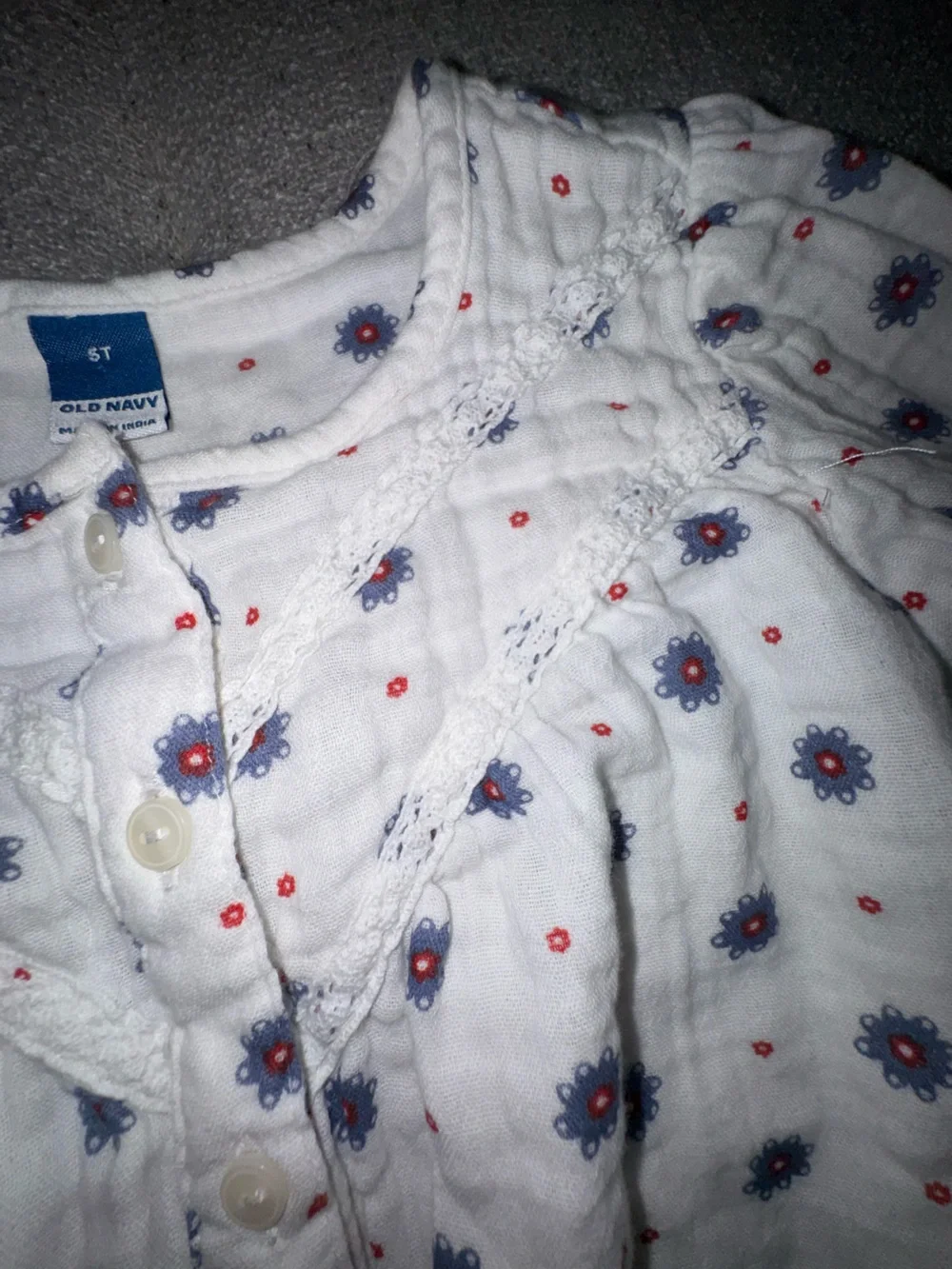 Old Navy lightweight button